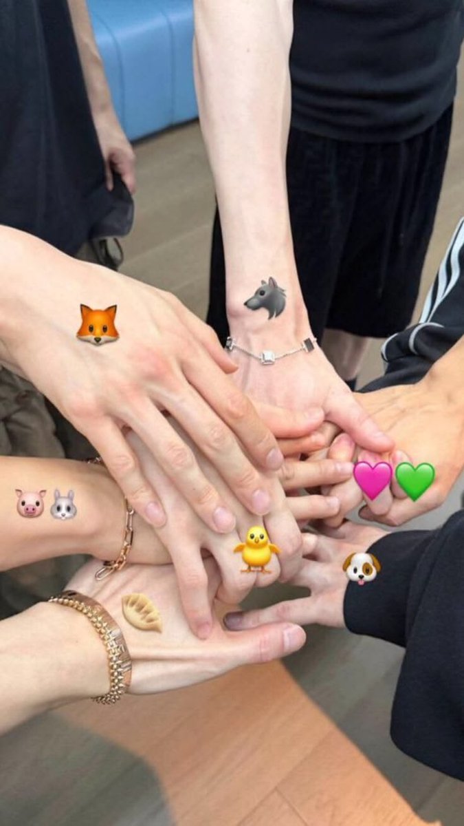 hwanglixn's tweet photo. fico curada com essa foto https://t.co/1JvWv1Neyr