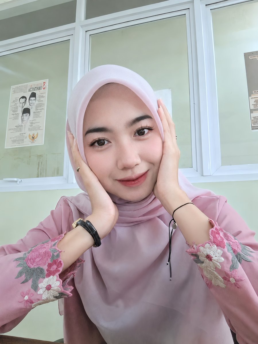 ajglst's tweet photo. mood pagi masii aman, gtau klo sore :( https://t.co/ZQe81VdOzE