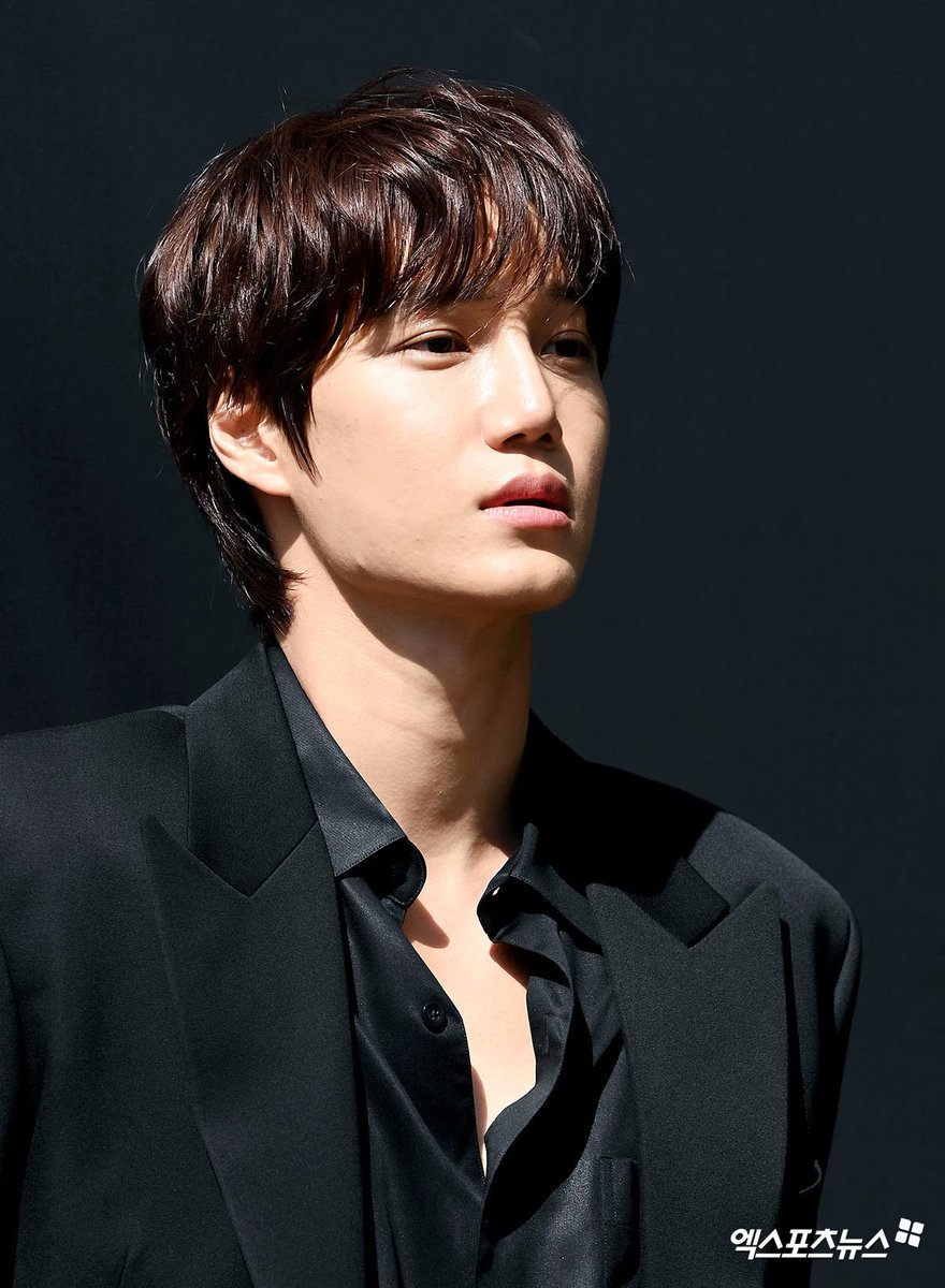 EXOGlobal's tweet photo. NEWSPIC 📸 | 260903 #KAI @ YSL Beauty Boutique Grand Opening Event

#EXO #엑소 @weareoneEXO https://t.co/B3OEtG5S5X
