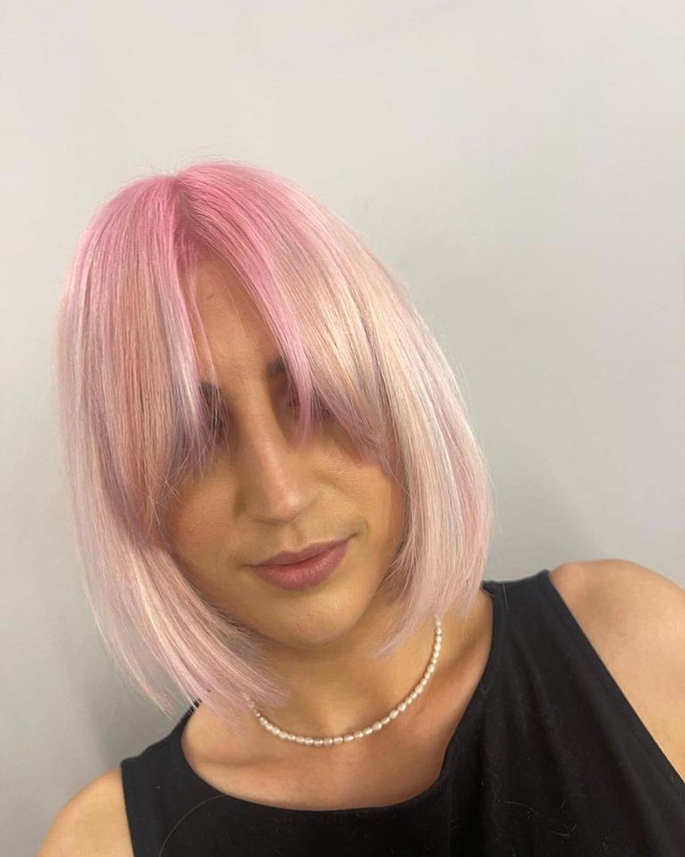 ghnwes's tweet photo. Freeze! Our cold weather survival guide is here. Stylist Katie Louise Hale shares how to protect your tresses from chilly days and downpours. Sign up to our free newsletter and check your inbox at 7pm. https://t.co/9GPPwJOAs3