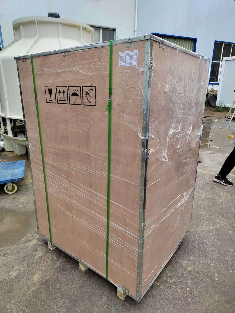 Mark_of_Cane's tweet photo. Packed a chiller  like we mean it

customed wooden case, vibration-damping foam

Wrapped, braced, and sealed for a thousands mile journey.

Just peace of mind
#lab
#chiller #scientificment #qualitycontrol 
#labequipment https://t.co/ieKP2MqpMm