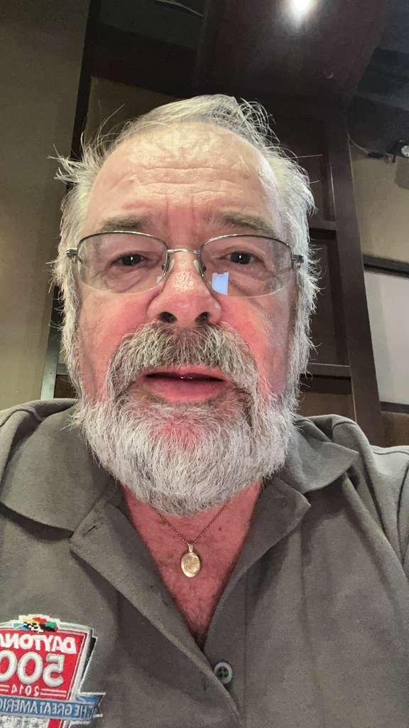 CoreyCastillo2's tweet photo. I need a wife https://t.co/QcoNdrQHqf