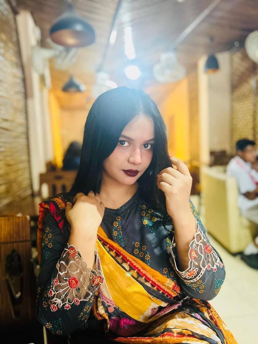 mimIslam223997's tweet photo. Bangladeshi hot magi https://t.co/DB4xH0UVFV