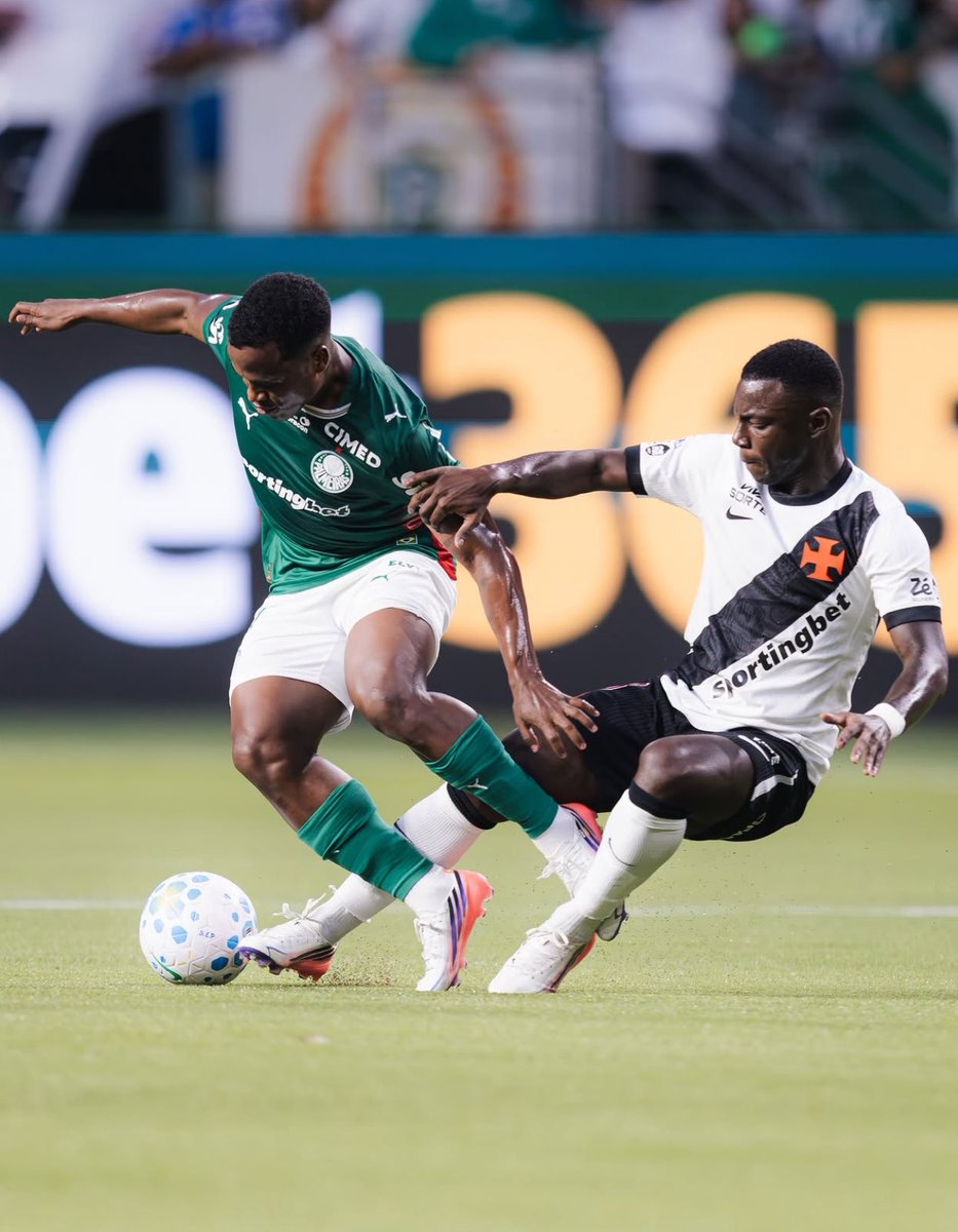 Verdao_infos's tweet photo. 🚨 DEFINIDO!

Palmeiras x Vasco na semifinal da Copa do Brasil.

📸 Guilherme Veiga https://t.co/kGmPLHT7ks