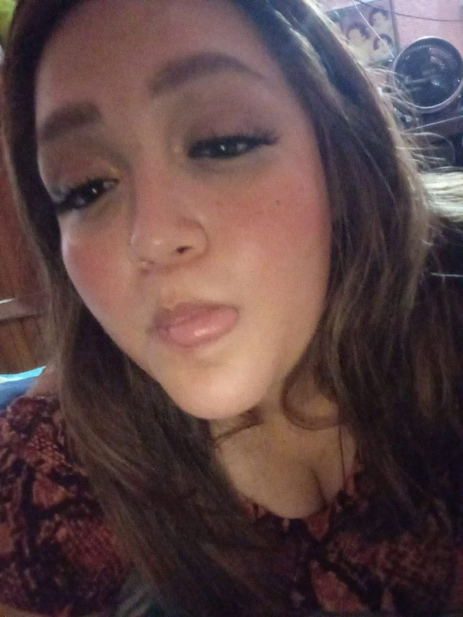 mayah3fz5's tweet photo. Dicen que tengo cara de pvta🐽🔥😳

#cerdita #putita #usopublico #putafacil https://t.co/Lg0K8u3yCs