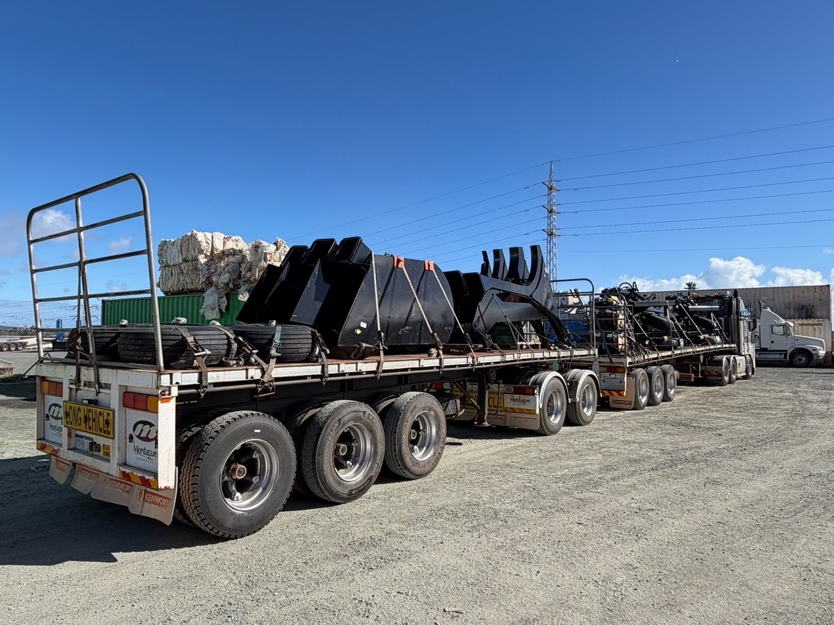 FarmX_ag's tweet photo. More Soil-Max tile plows arriving into Western Australia! 🇦🇺 

#soilmax #tileplow #aussieag #aussiefarming #farmx https://t.co/uy4OeCQaft
