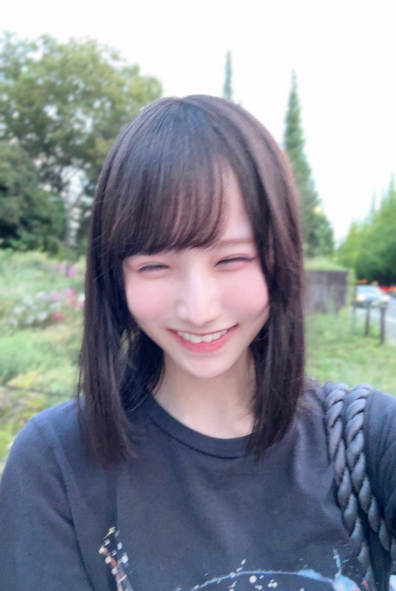 hinatazaka46's tweet photo. 【ブログ更新☀️ 高井俐香】 またいつか会えますように https://t.co/B4qXcobtNd #日向坂46 #高井俐香 https://t.co/0UtXOlduob
