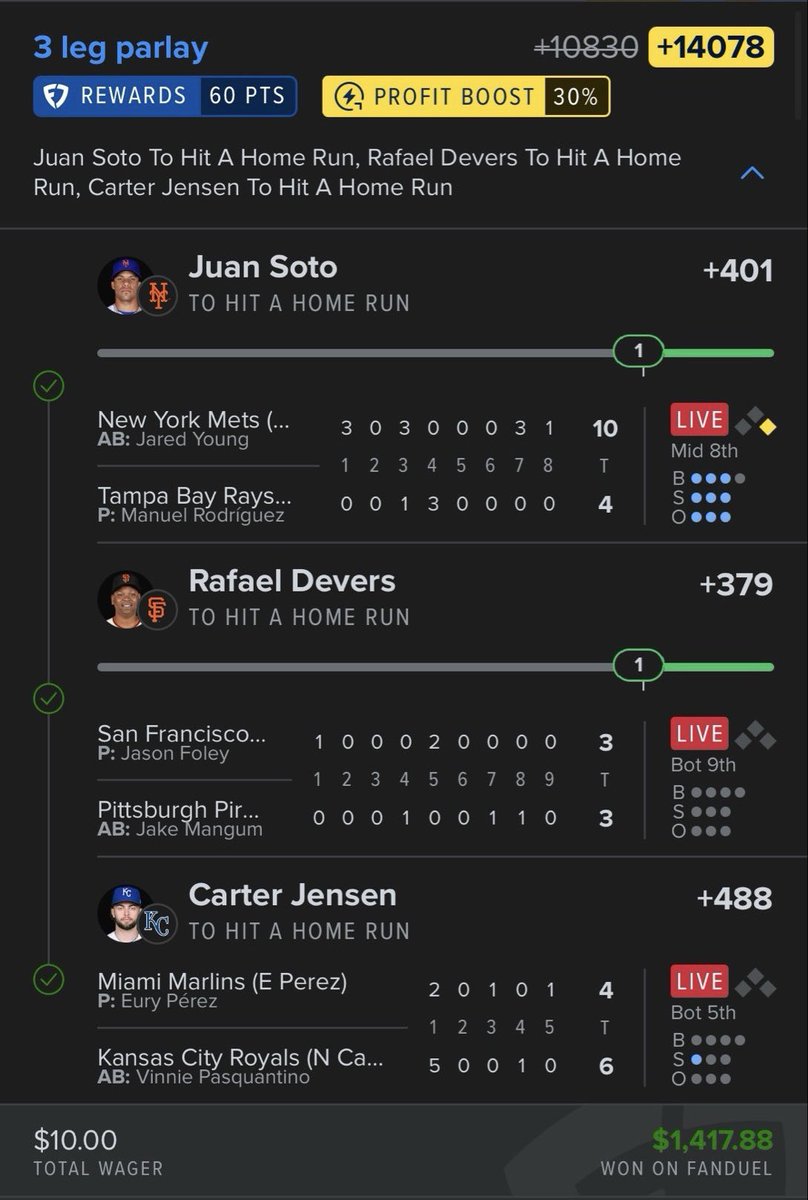 MarciDoutdes's tweet photo. @MLBHR Was all green ✅ https://t.co/cnagnR6dyq