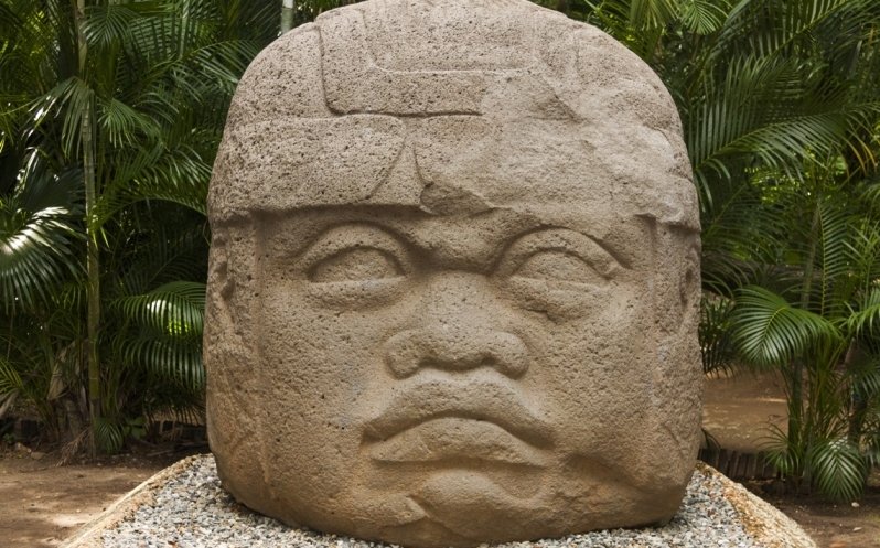 Facist_Cat_2's tweet photo. No, puto animal.

Los nativos americanos no son negros, ni de lejos. Tienen más en común con los asiáticos orientales como los Mongoles y de Siberia.

No porque se representen a si mismo con piel más oscura o con labios gruesos quiere decir que son negros.

PUTO SIMIO RETRASADO! https://t.co/vWL17vYEGj
