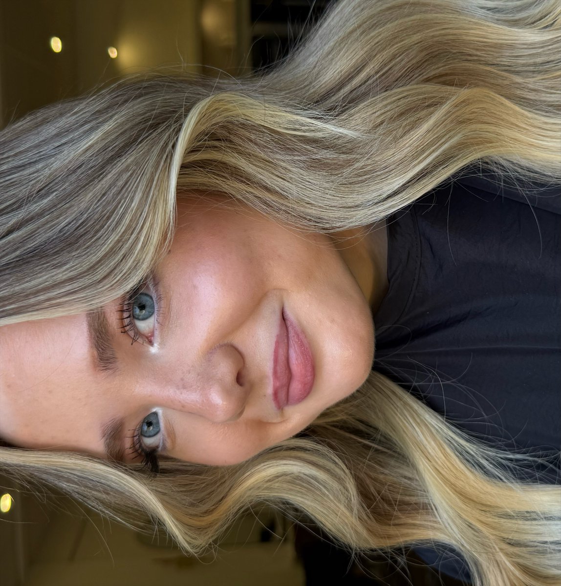 IMPERADORJ's tweet photo. @abbielouise and @naomiwarren. UnitFourHair collab of the year. Swipe to see the full transformation. All-natural before we started, with back foils and a custom gloss. Obsessed. We should collab more often. https://t.co/d6Z9DScIBy