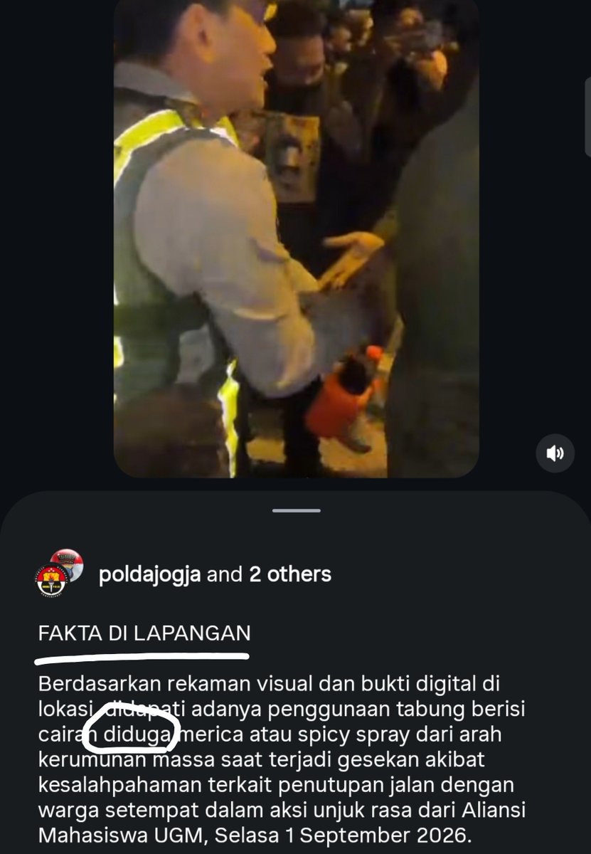 txtfromjogja's tweet photo. Ealah kocak moment😅😅

Captionnya:
"FAKTA DI LAPANGAN" tapi kok "tabung berisi cairan ((diduga)) merica"

Katanya fakta, tapi kok pakai kata diduga? https://t.co/1QgiMogs9I