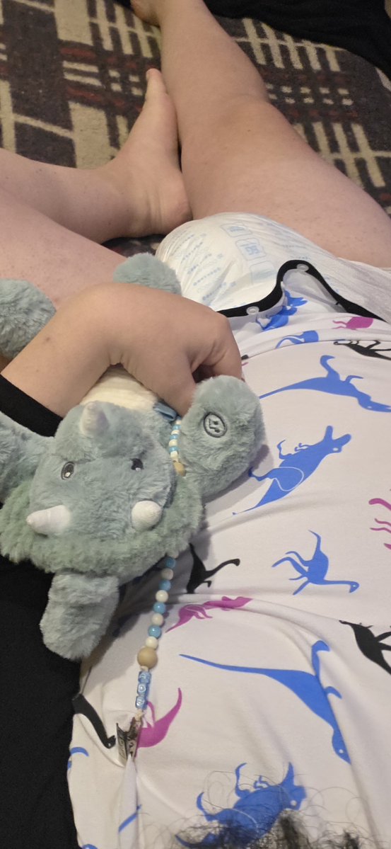 LittleMatyG's tweet photo. Jsjsj amo ser bebe #abdl #littlespace #diaperboy #Adultbaby #babyfur #babyboy
#furry #anime #gay #diaperlover #diaper #pañal #pañales #diapermess #diaperwetting
#chubby #femboy #bedwetter
#squishydiaper #messydiaper
#babybrain #diaperbrain
#diaperfurry #diaperfur #furrydiaper https://t.co/czIyG3DzfB