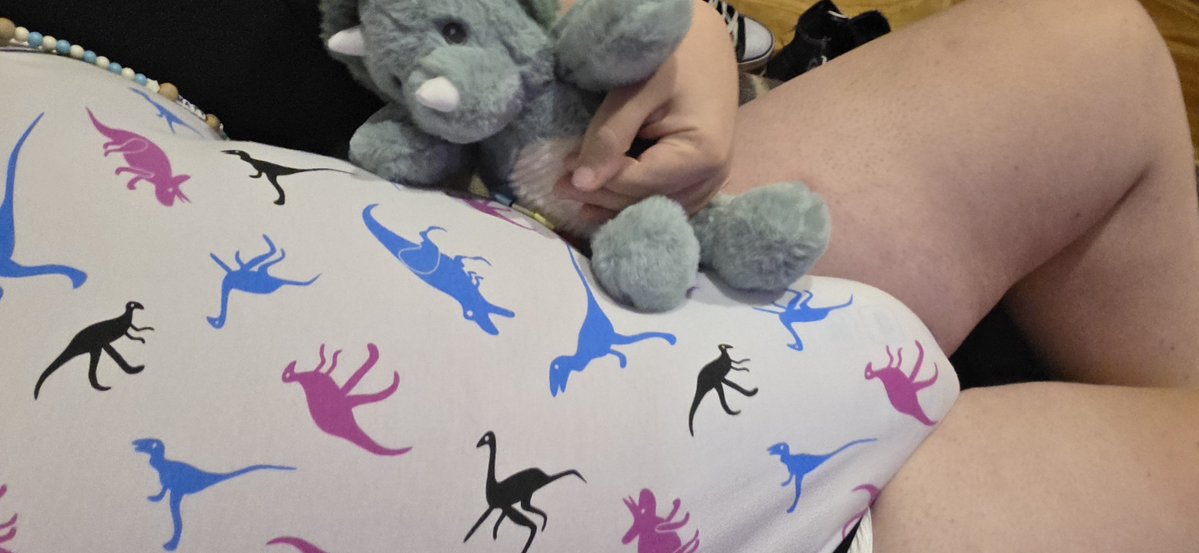 LittleMatyG's tweet photo. Jsjsj amo ser bebe #abdl #littlespace #diaperboy #Adultbaby #babyfur #babyboy
#furry #anime #gay #diaperlover #diaper #pañal #pañales #diapermess #diaperwetting
#chubby #femboy #bedwetter
#squishydiaper #messydiaper
#babybrain #diaperbrain
#diaperfurry #diaperfur #furrydiaper https://t.co/czIyG3DzfB