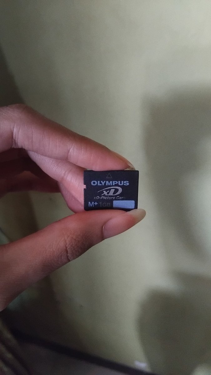 deniafiantoo's tweet photo. @adorashim nih kak kalo cari yang vintage olympus tone warnanya asik mendekati analog
550 ajaa
include memory xdnya https://t.co/cEsZHhEf87