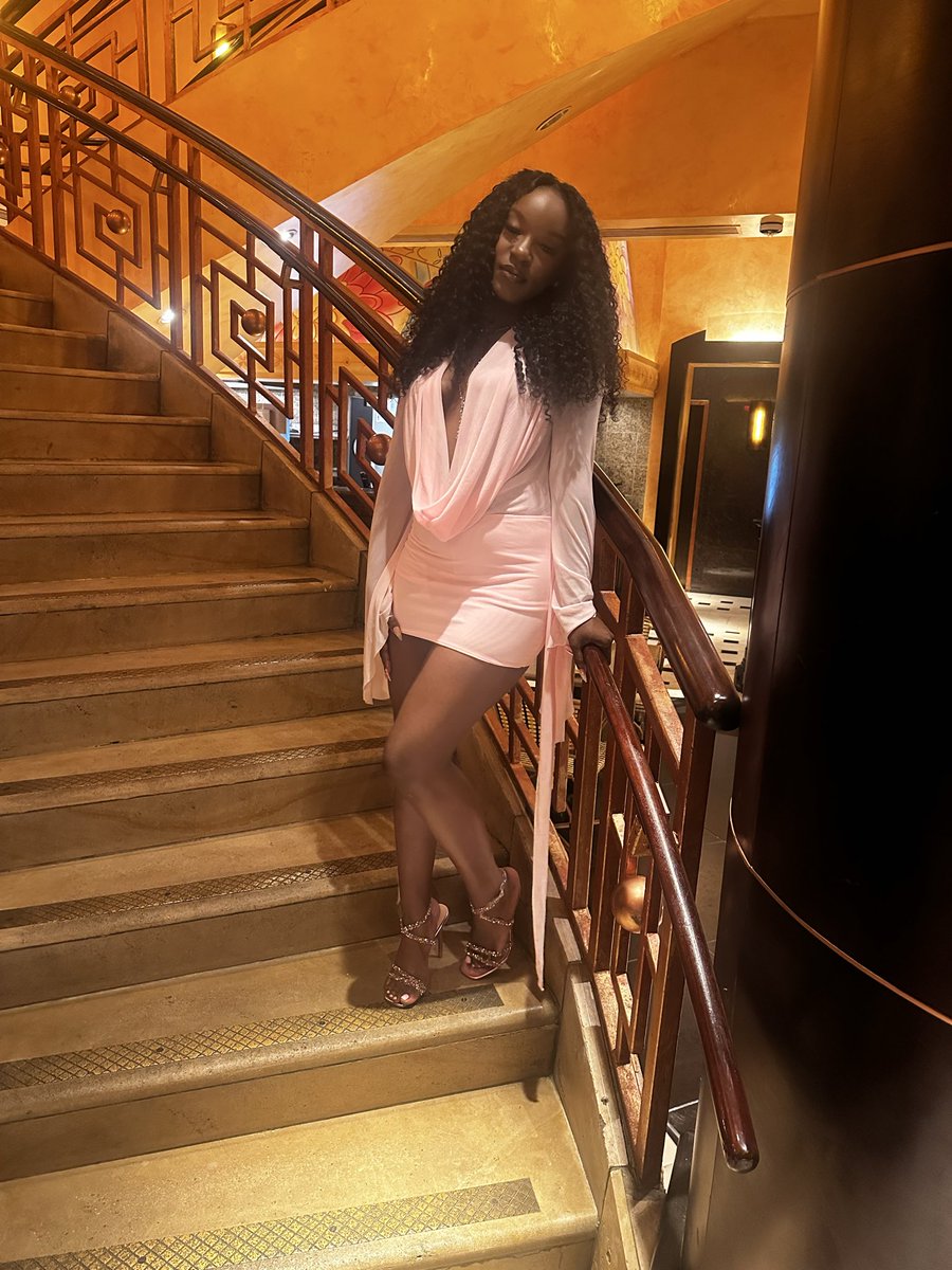 layylay2x's tweet photo. ♍️ #22 https://t.co/7leBNZMfeW