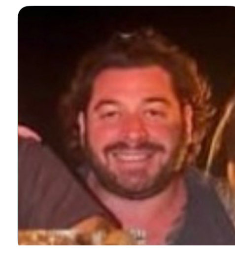 elchavito1990's tweet photo. De nacionalidad argentina 
Antecedentes de fraude Diego Sebastián Rosen Ferlini Multihomisida de la familia mexicana de Jonathan Meléndez
Aquí con su familia que vive en Valle de Bravo https://t.co/RU62ebasBu
