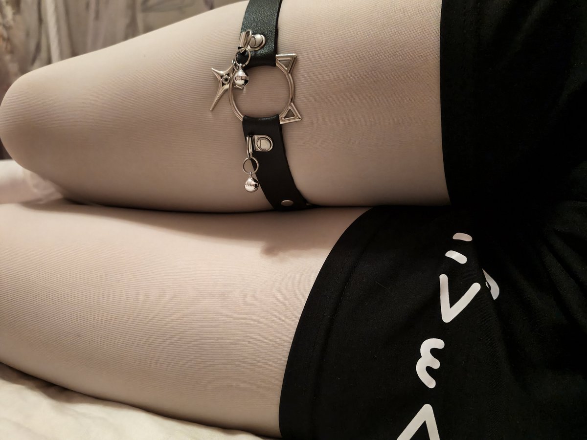 ywebxaxing's tweet photo. #男娘 #腿 https://t.co/ei3z2FFXdK