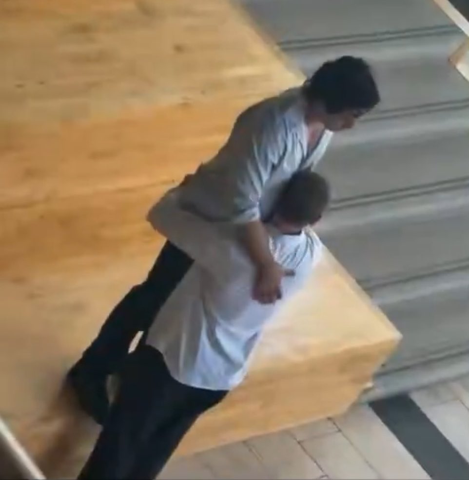 hollanqv's tweet photo. connor really is just hudson’s baby 😭 https://t.co/JdLvvwZ96C