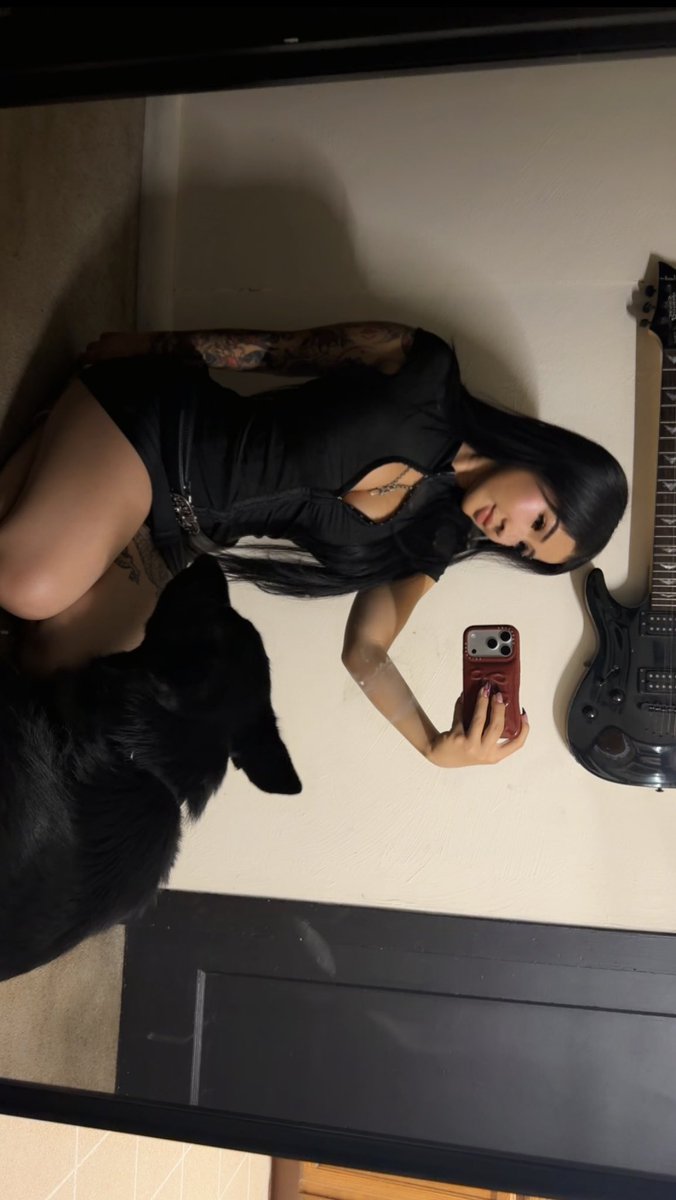 xmaekirei's tweet photo. Whos a good boy? https://t.co/kzfz2FyYzg