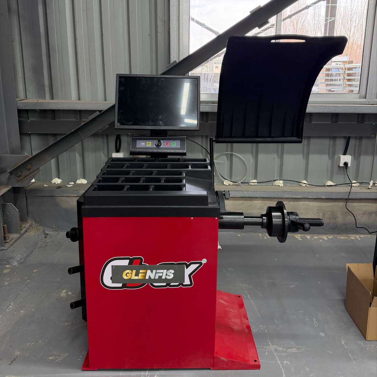 guorange_auto's tweet photo. ⚙️ High‑precision wheel balancer with ±1G accuracy. Fits multiple wheel sizes for your tire shop. CE certified, reliable workshop equipment.👉 https://t.co/IVCEr5v6KX
#WheelBalancer #GarageEquipment #TireShopTools #AutoWorkshop #WheelService #GarageGear #AutoRepairTools https://t.co/Yu2gAuORSU
