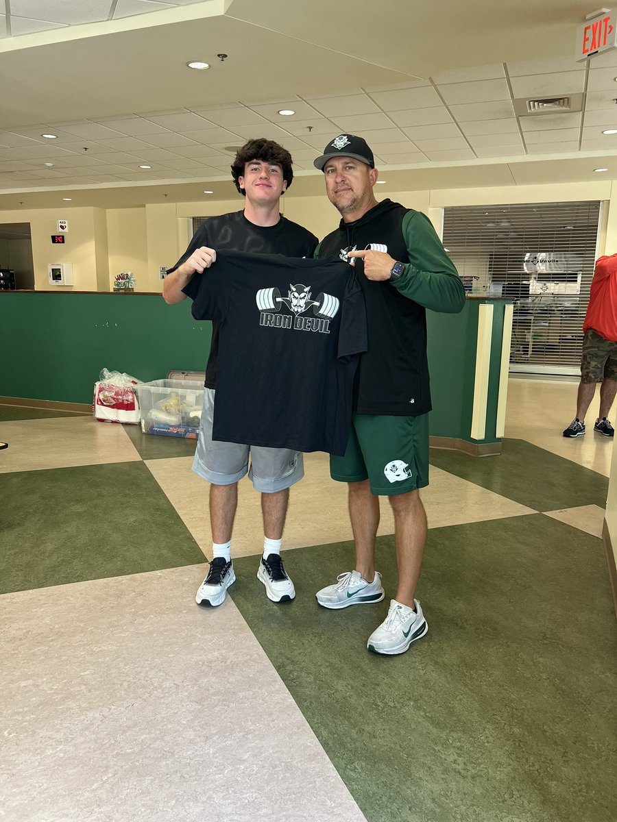 GreeneDevilsFB's tweet photo. The Southern 44-Iron Devil of the Week against Upperman Week 2:-
Braylen Kidwell 
Go Devils! https://t.co/jk4EHjaJZb