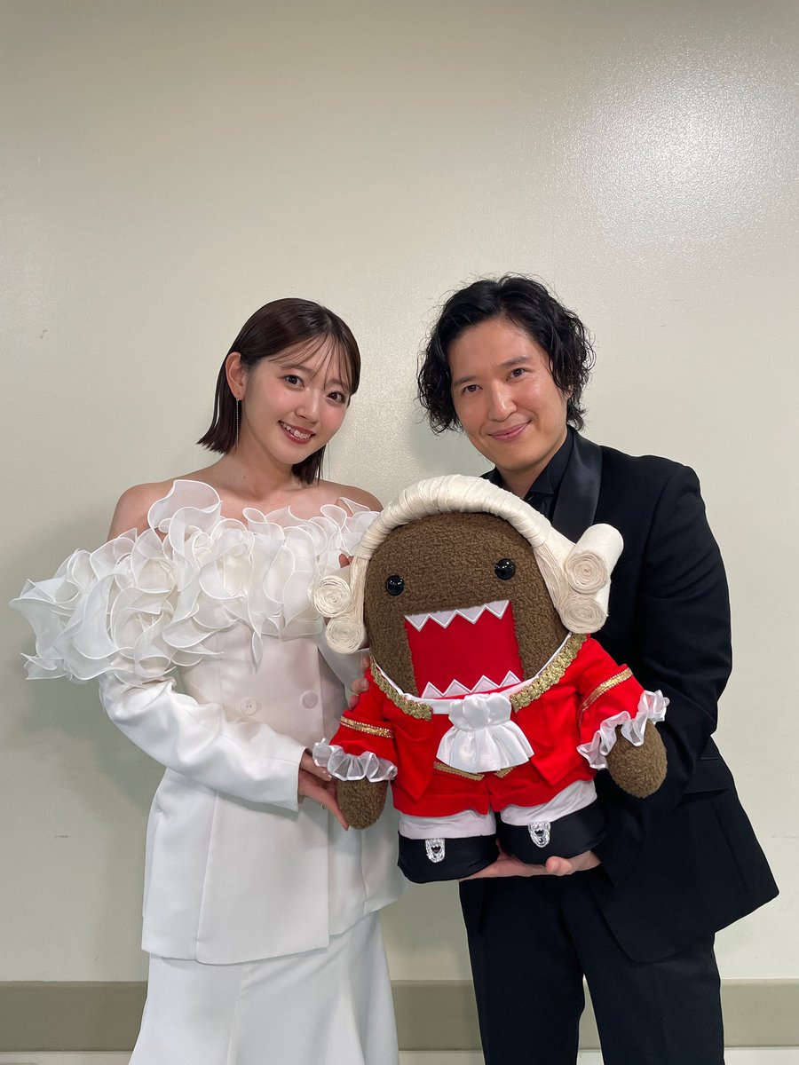 airimania_staff's tweet photo. ★お知らせ★

今夜21:00〜
NHK「クラシックTV」OA🎼

⋱ 59分拡大版  ⋰
✨ #NHK交響楽団 創立100年スペシャル✨

NHKホールにて公開収録を開催🎹

#N響 の魅力と楽員の楽しい素顔を
演奏と共にたっぷりお届け🎶

ぜひご覧ください♪

#鈴木愛理 https://t.co/Lyccd0qkOY