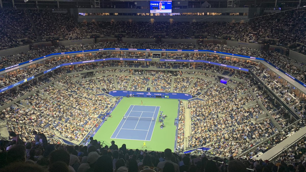 aishagani's tweet photo. Sabalenka AND Alcaraz in one evening: https://t.co/ui4xvHKKkD