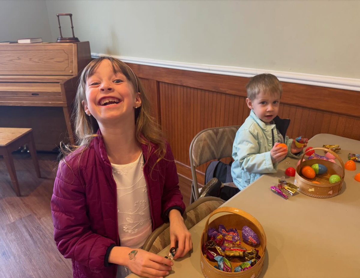 FallonLare3kq's tweet photo. He is risen! What a joyful Easter morning at Saint Ann’s—filled with trumpet music, families, little ones, hope, new life, and an Easter egg hunt. Congratulations to our two grand prize winners! https://t.co/TzdHDnOvN0