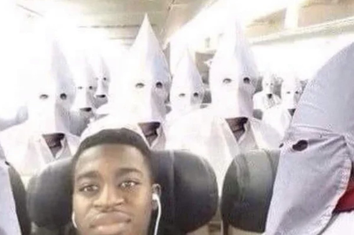 XavierBasedFan's tweet photo. being a black femboy probably feels like this lmao https://t.co/b6GFLSjYMa