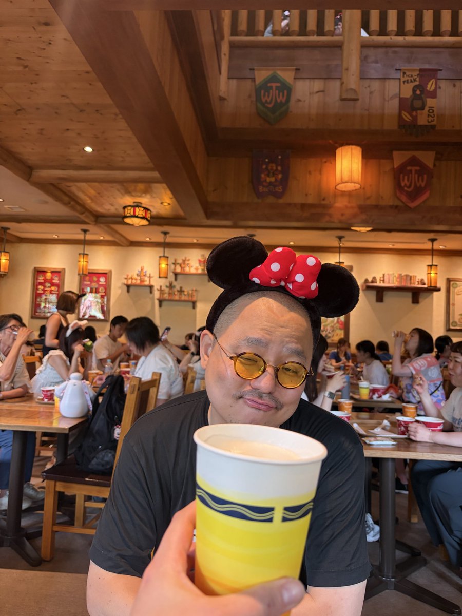 uuuko415's tweet photo. ビールとポテト食べたいんやて https://t.co/faFTqVQPUg