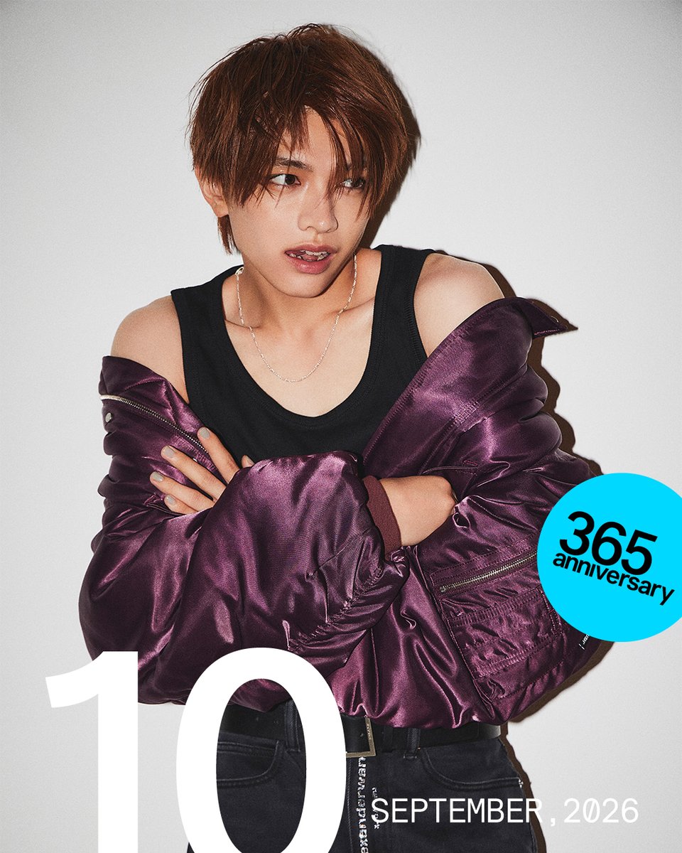 NYLONJAPAN's tweet photo. 9月10日は『ポートワインの日』🍷
🔗https://t.co/Tu46pJhylt
Q&Aと全ての写真はURLからチェックしてね

芳醇な香りと深い味わいが魅力のポートワイン。
今日は、ボルドーカラーをまとった #WILDBLUE の #宮武颯 が登場！
宮武颯のワイルドでスタイリッシュな魅力に酔いしれて。

#365_WILDBLUE
@wildblue_ykme 
#365_宮武颯
@haayaatee_

published by @caelumjp
#nylonjapan #nylonjp #365anniversary #caelumjp