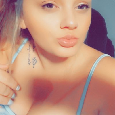 MaryKillia16038's tweet photo. #NewProfilePic https://t.co/tTzGqSlflM
