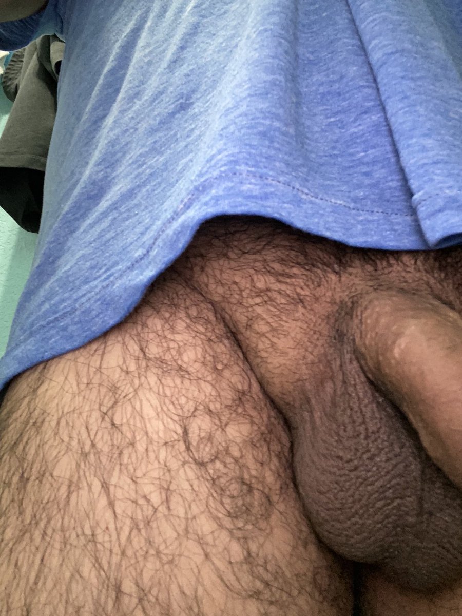 Antoniotutio's tweet photo. no encuentro mis calzones, ah me iré sin calzones
#dadsbod #balls #dick #pelos #verga #bolas #huevos #cock https://t.co/izQhoAOFkb