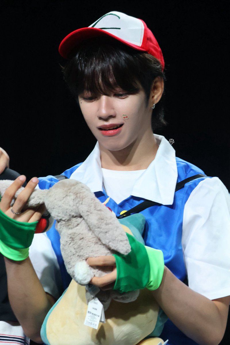 Ruby_yiiiiiii's tweet photo. 有只🐽不知道Jellycat可以刺繡ㅋㅎㅋㅎ https://t.co/hobU42NyTM