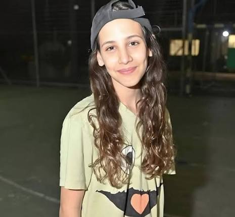 TrumpDailyPosts's tweet photo. In remembrance: 13 year-old Yahel Sharabi, of Kibbutz Be’eri was murdered in her home by Hamas and Palestinian terrorists along with 1700 other victims on October 7, 2023.

Never forget her🙏 https://t.co/ALi2V1Y8Sv
