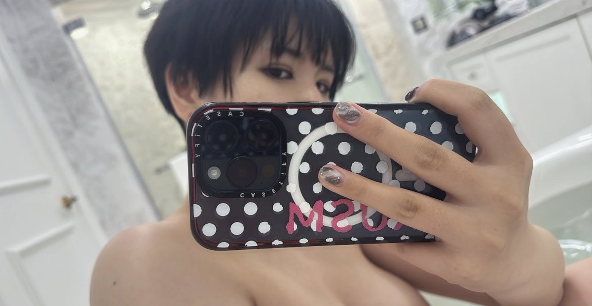 oyz8t's tweet photo. このスマホケースかわいくない？ https://t.co/nQ5CMz7Lz9