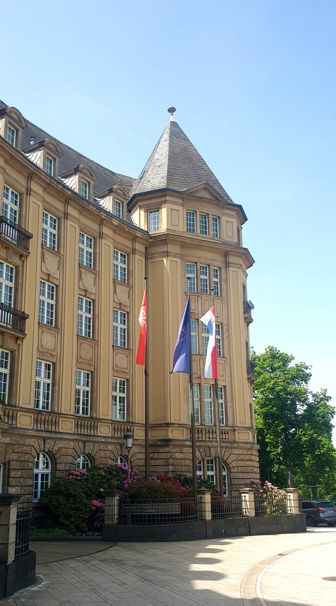 mrSleza's tweet photo. #travel #luxembourg https://t.co/lvXqzk0Ety