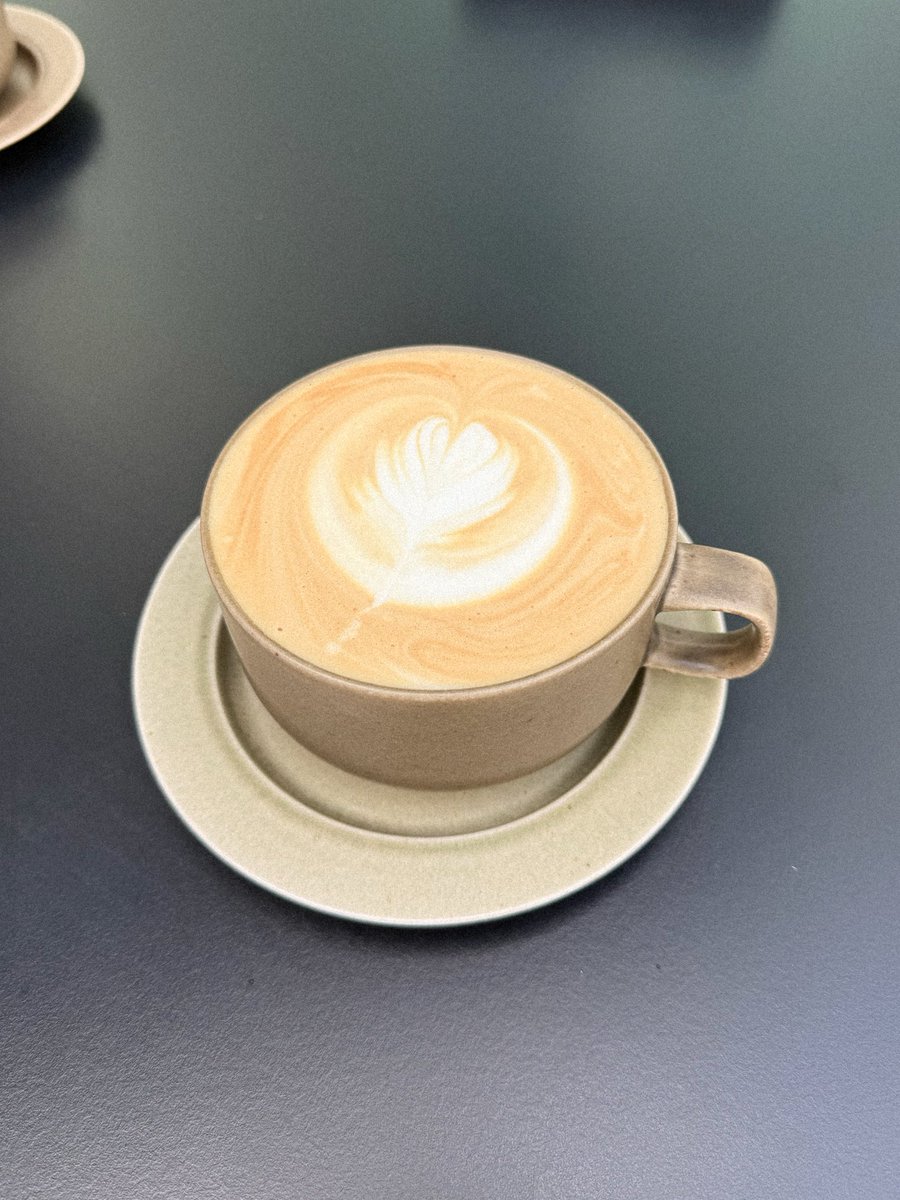 krn927's tweet photo. デジタルデトックスした日
☀️☕️🗼🐔 https://t.co/HwuIXjZyM0