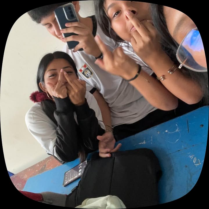 MichoAriana's tweet photo. recuperamos la cuenta... https://t.co/0pCGyh6MU5