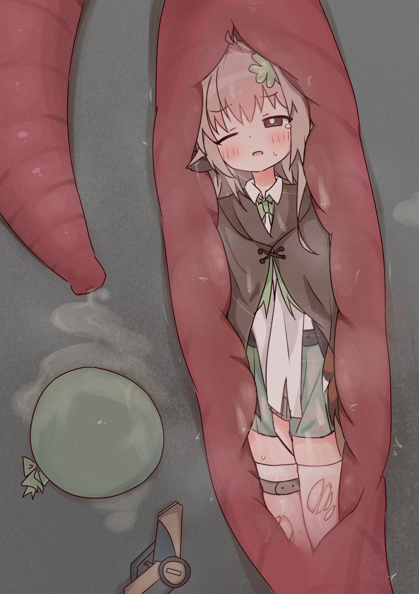 hmcpae's tweet photo. 丸呑み注意
做任务时被魔物吃掉了呢... https://t.co/xugqEyWH1m