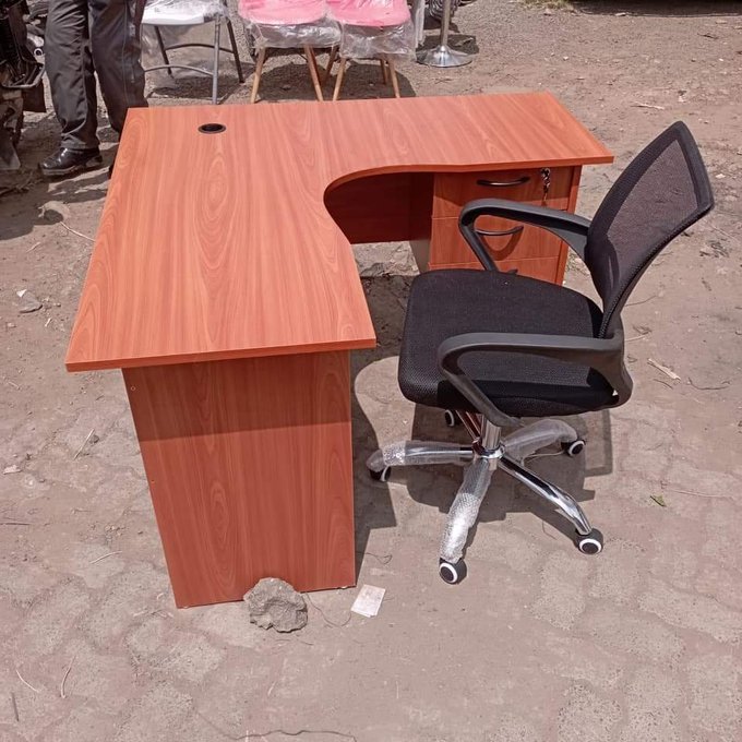 brianohanga's tweet photo. L-shaped desk + Secretarial chair set
Price: kshs 13,999/=
Call/WhatsApp: 0711704693
We deliver countrywide.
Merino Mole #Pray4Riggy MelBet #ForTheRecordPoliceReforms payment service providers KSh 2.4 #InuaJamii #ThePeopleOfTheWay https://t.co/EmO98vDAeq