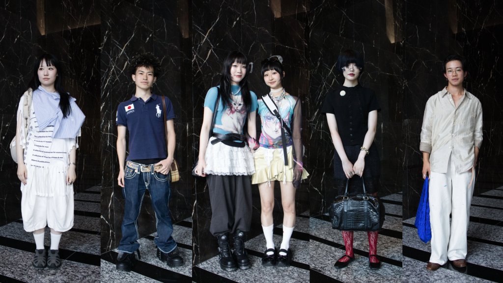 fashionsnap's tweet photo. 夏のアパレル合同説明会、28卒学生はなに着てた？　就活コーデをスナップ https://t.co/q9DYBc15tm https://t.co/g9gaF9f4hu