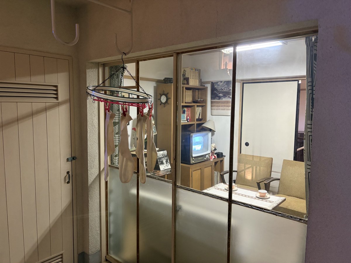 Tosuirapid's tweet photo. 噂には聞いてたけど松戸市立博物館の常盤平団地展示やべぇ。知らない人の家にお邪魔した感半端ない。 https://t.co/KHVzFQ9yL0