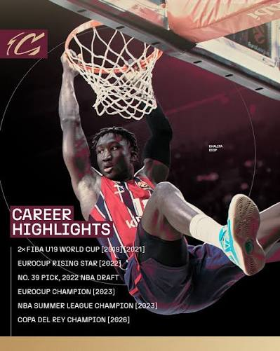 arrillaga_'s tweet photo. 🧵(1)  Sobre la salida de Khalifa Diop a Cleveland: Félix Fernández ha confirmado que la operación se aceleró ayer y terminó con su desvinculación del Baskonia y su transición a USA.

💰 También ha confirmado que existe una compensación económica, aunque no ha dado cifras https://t.co/qEtItxF9dY