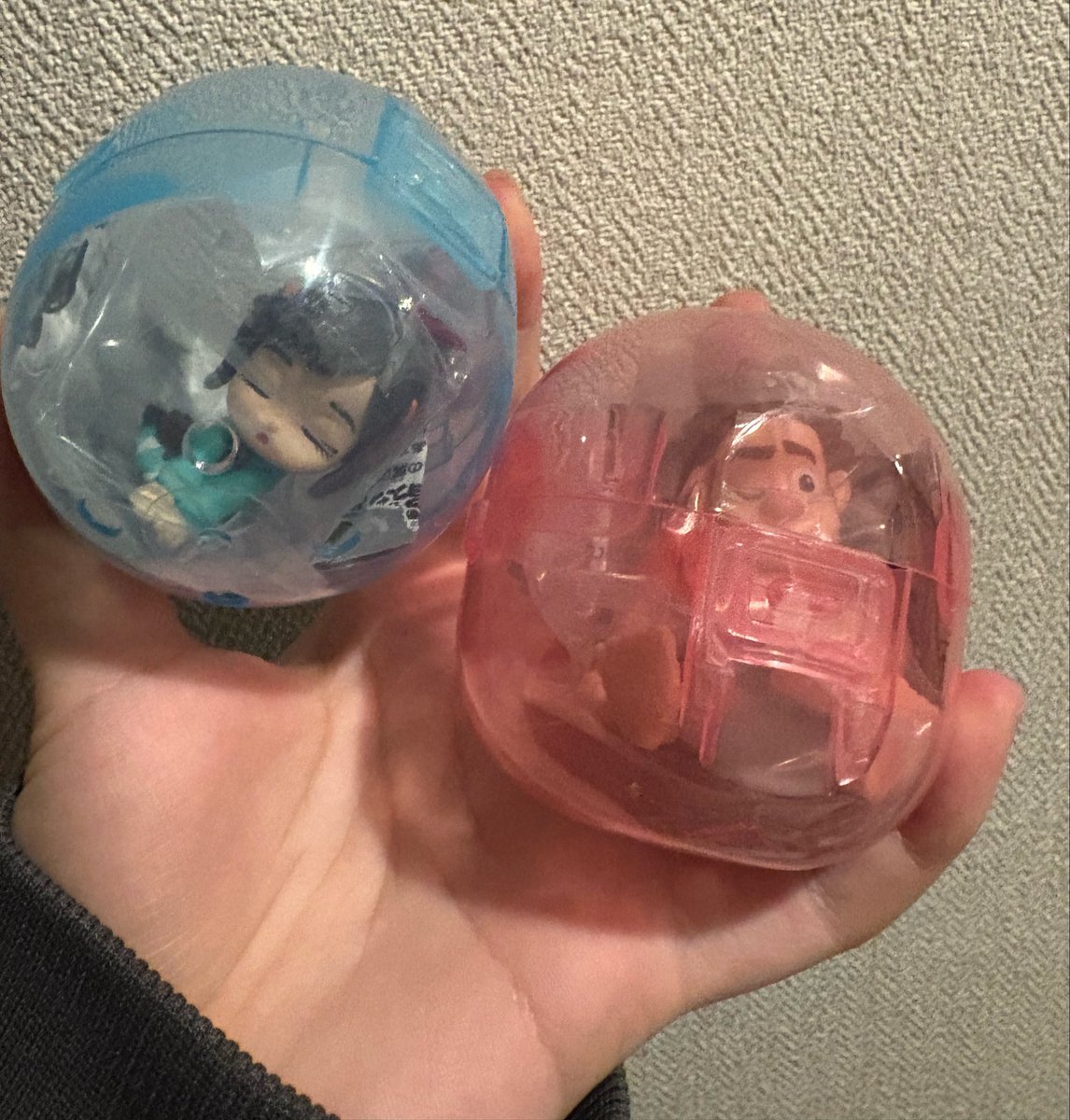 Kagarilope's tweet photo. 4月に情報みて待ってた😭😭😭😭😭😭😭😭
ほんとーーにこのお顔可愛すぎてキモオタ丸出し。

やっと出逢えたね、𝑲𝑰𝑺𝑺_____💋💕 https://t.co/jyQudhrWY1