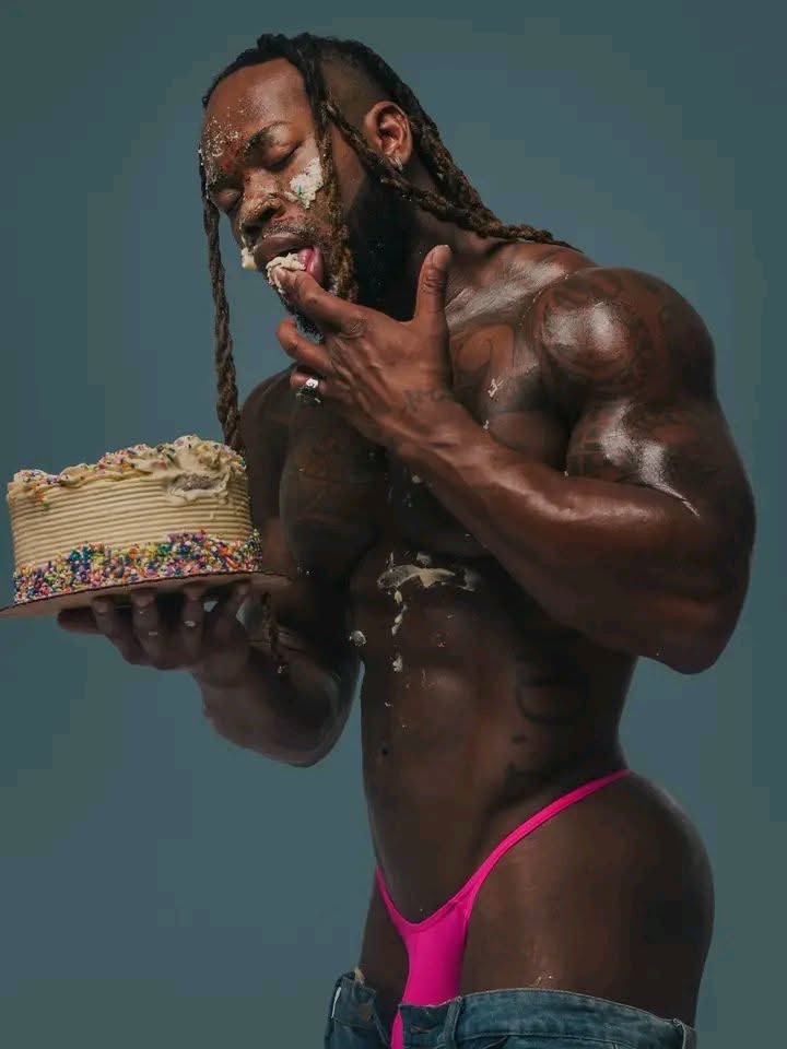iamzioraa's tweet photo. My cousin brother is 47 years old today 
Happy birthday to him https://t.co/PGh6XgLx8r