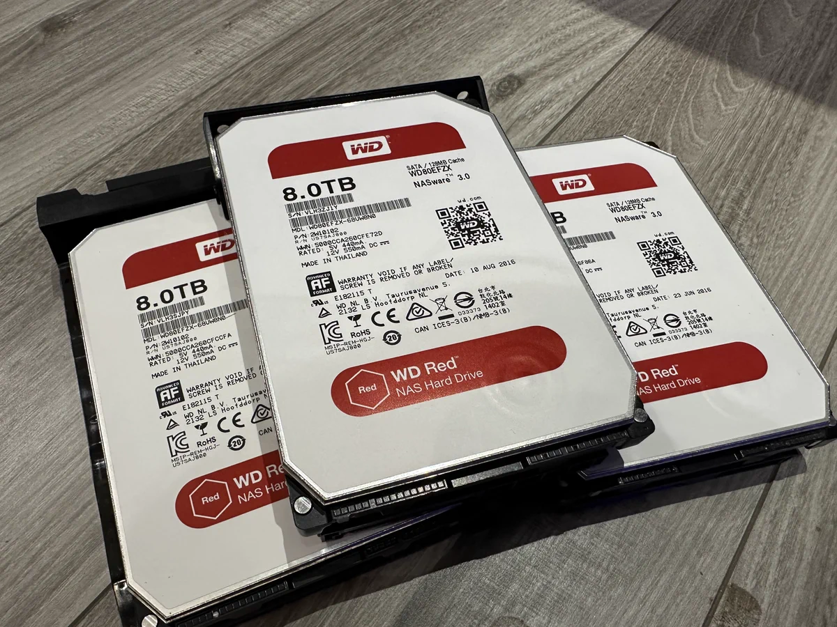 WD Red 8TB HDD WD80EFZX　少々難あり WD Red 8TB HDDの故障報告がユーザー間で相次ぐ