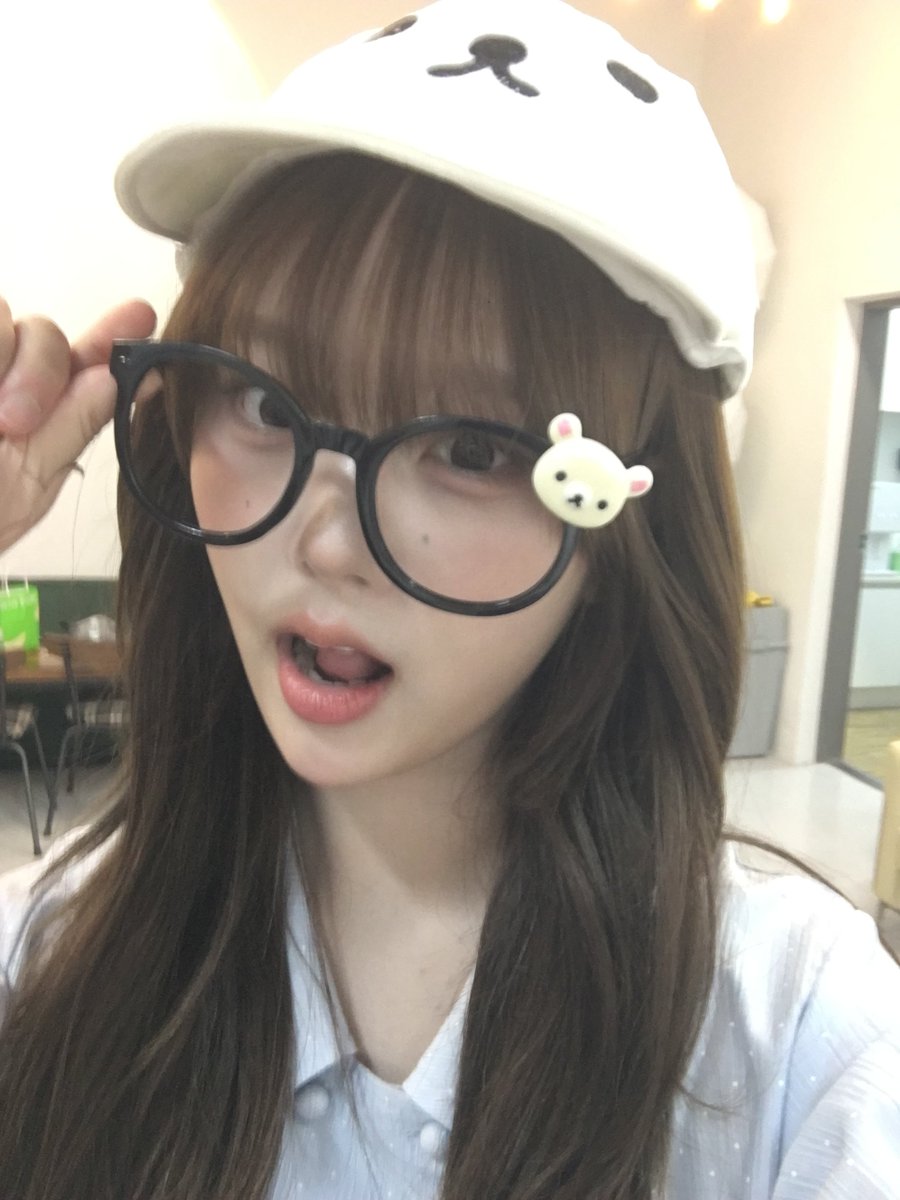 triplescosmos's tweet photo. 쿠마 ♡ 나

#tripleS #트리플에스
#SeoAh #서아 https://t.co/F8r7I62XWK