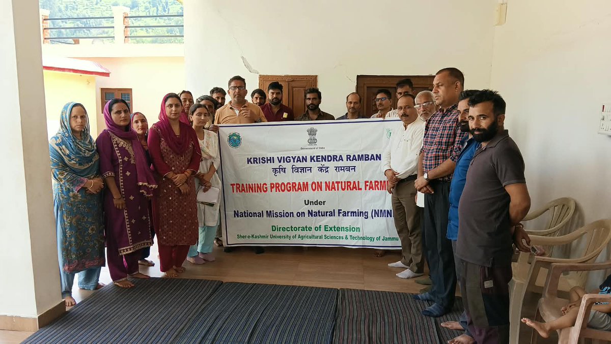 RambanKvk's tweet photo. Under NMNF, KVK-Ramban in collaboration with DoA &amp; FW, Ramban conducted a training programme on Natural Farming for farmers of Savani cluster in block Ramban of District Ramban. The training was attended by farmers, farm women, Krishi Sakhis and officials of ag. department. https://t.co/rNQMeaFFIZ