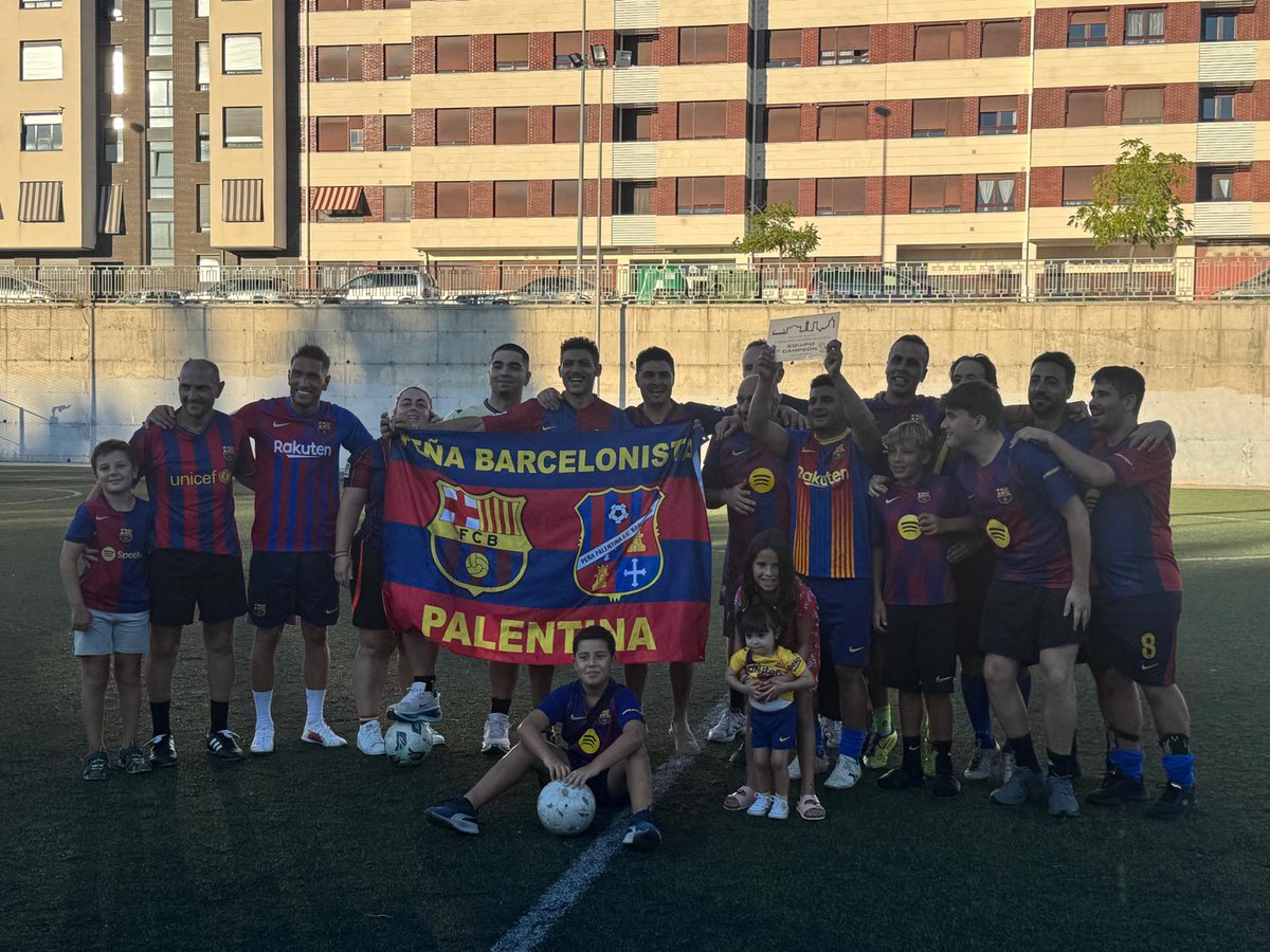 FCBPenyes's tweet photo. 🏆 Nuevamente, la @PenyaPalentina se ha proclamado ganadora del torneo de peñas organizado con motivo de las fiestas de su localidad.

Sus rivales fueron las peñas del Betis, del Athletic Club y de la Real Sociedad.

👏 ¡Felicidades, campeones! https://t.co/HV33kmGFDl